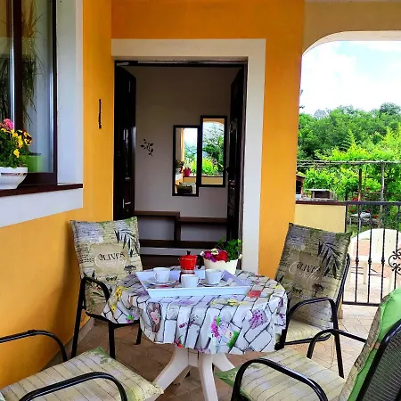 Apartmani Melia Marcelji Exterior photo